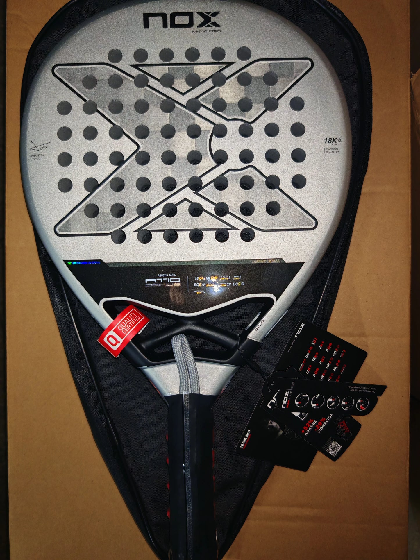 Padel Tennis Racquet Carbon Fiber Soft EVA Surface Round, Suitable for Men and Women Training Accessories